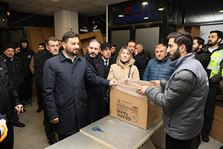 KÂĞITHANE’DEN DEPREM BÖLGESİNE 75 TIR DOLUSU YARDIM GİTTİ